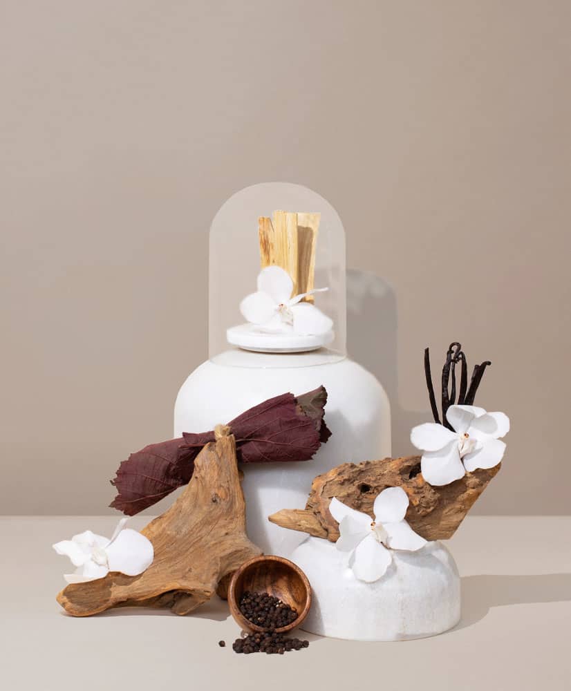Tobacco Blossom & White Santal