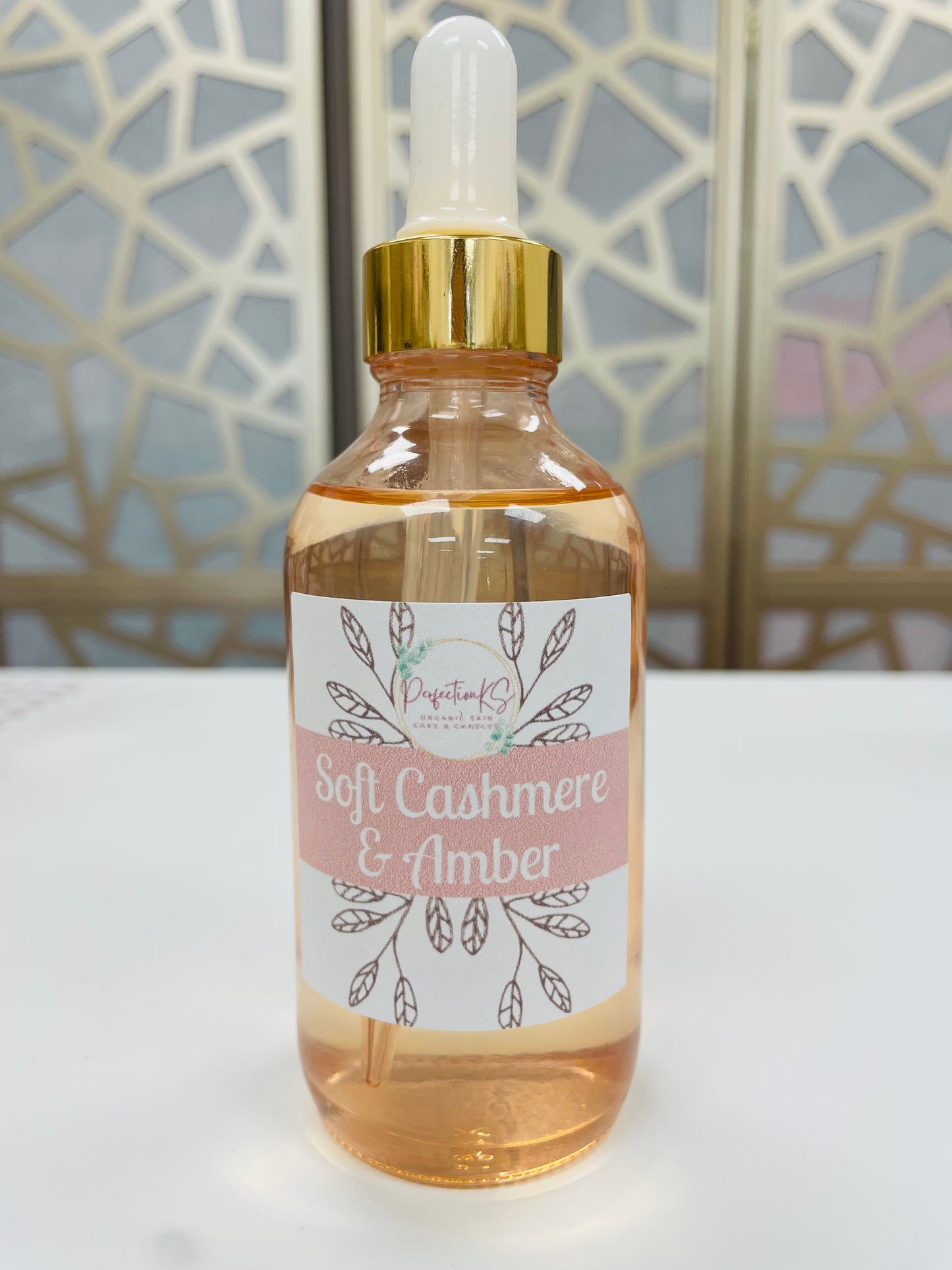 Soft Cashmere & Amber Diffuser Oil